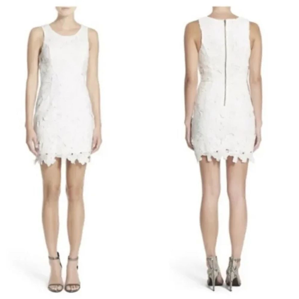 Astr The Label White Floral Lace Sleeveless Sheath Dress size Medium